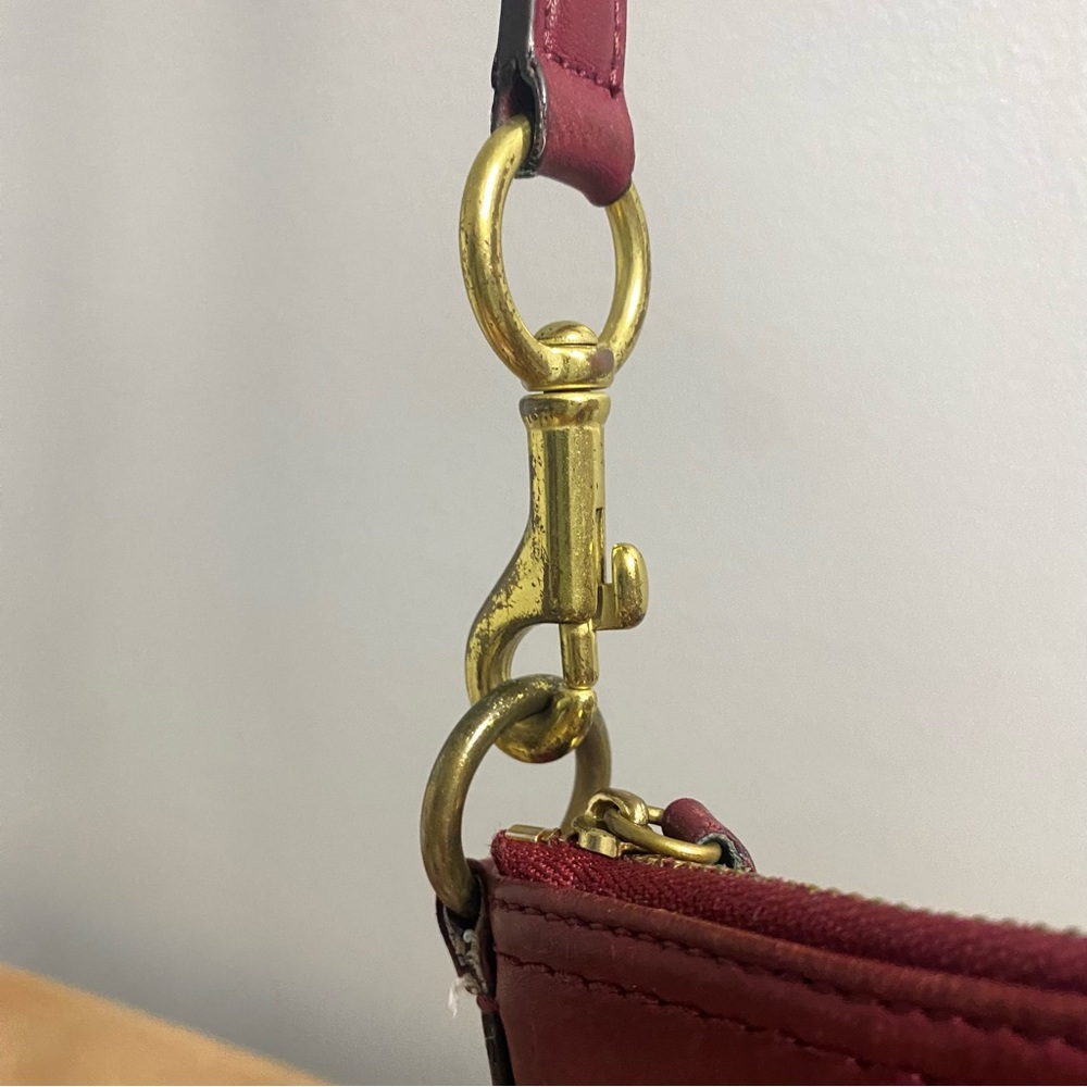 Coach Crossbody in Raspberry Leather - Picture 5 of 10